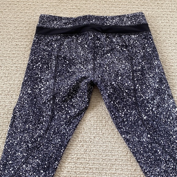 Lululemon Inspire II - Picture 5 of 13